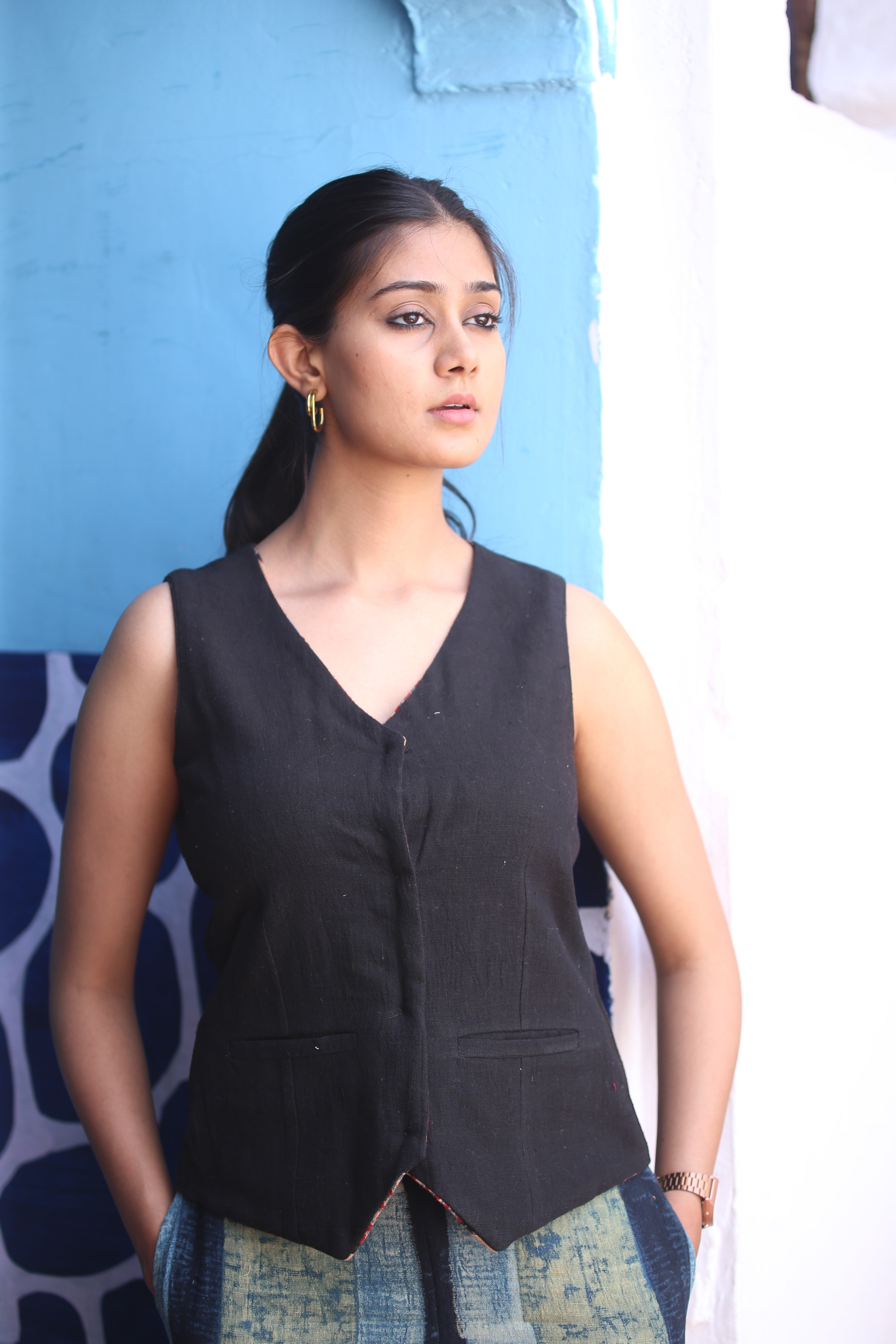 Handwoven Black Cotton Vest - Timeless Kala Cotton Apparel - Neela Ghar