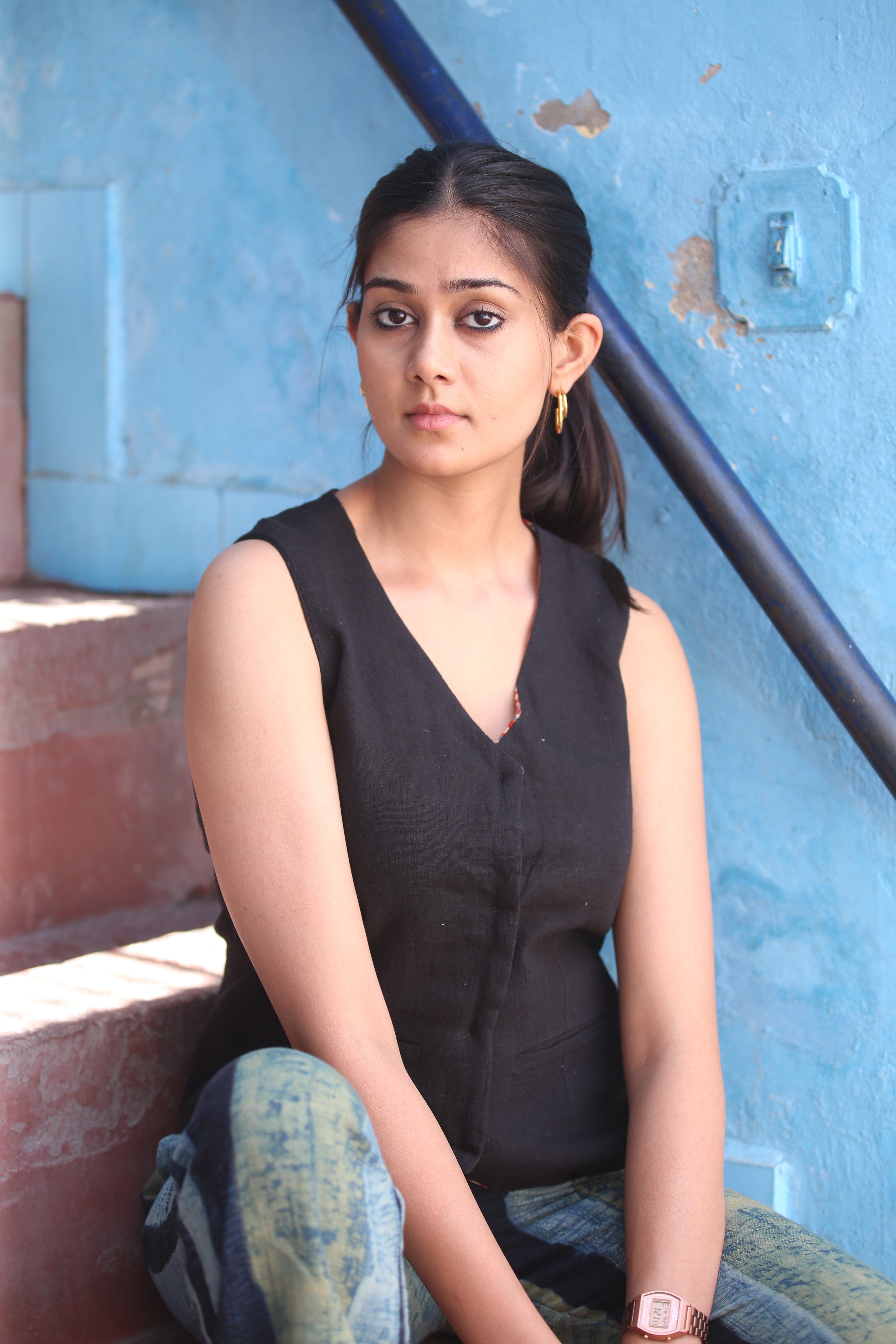 Handwoven Black Cotton Vest - Timeless Kala Cotton Apparel - Neela Ghar