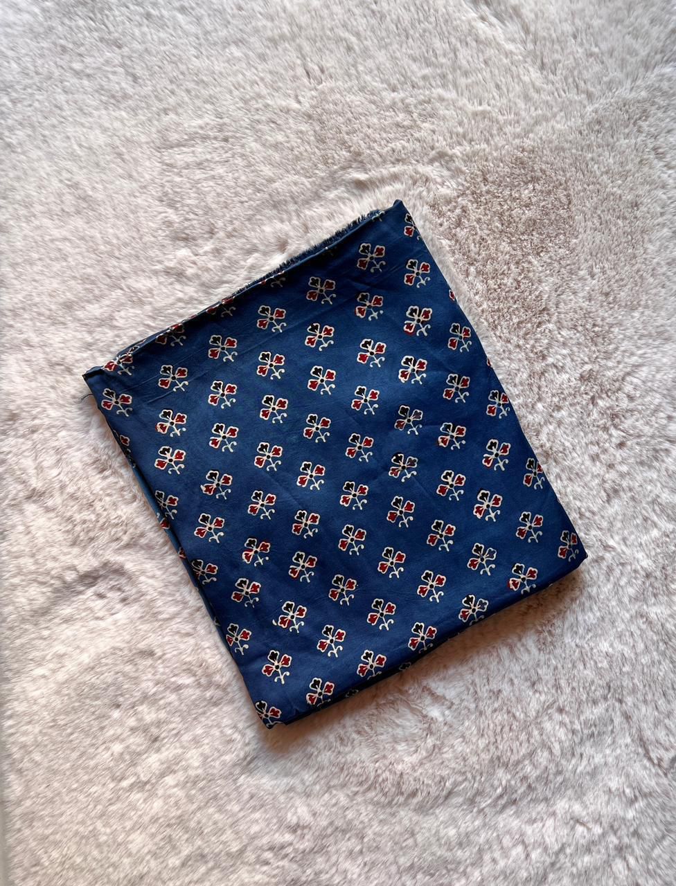 Indigo spade print