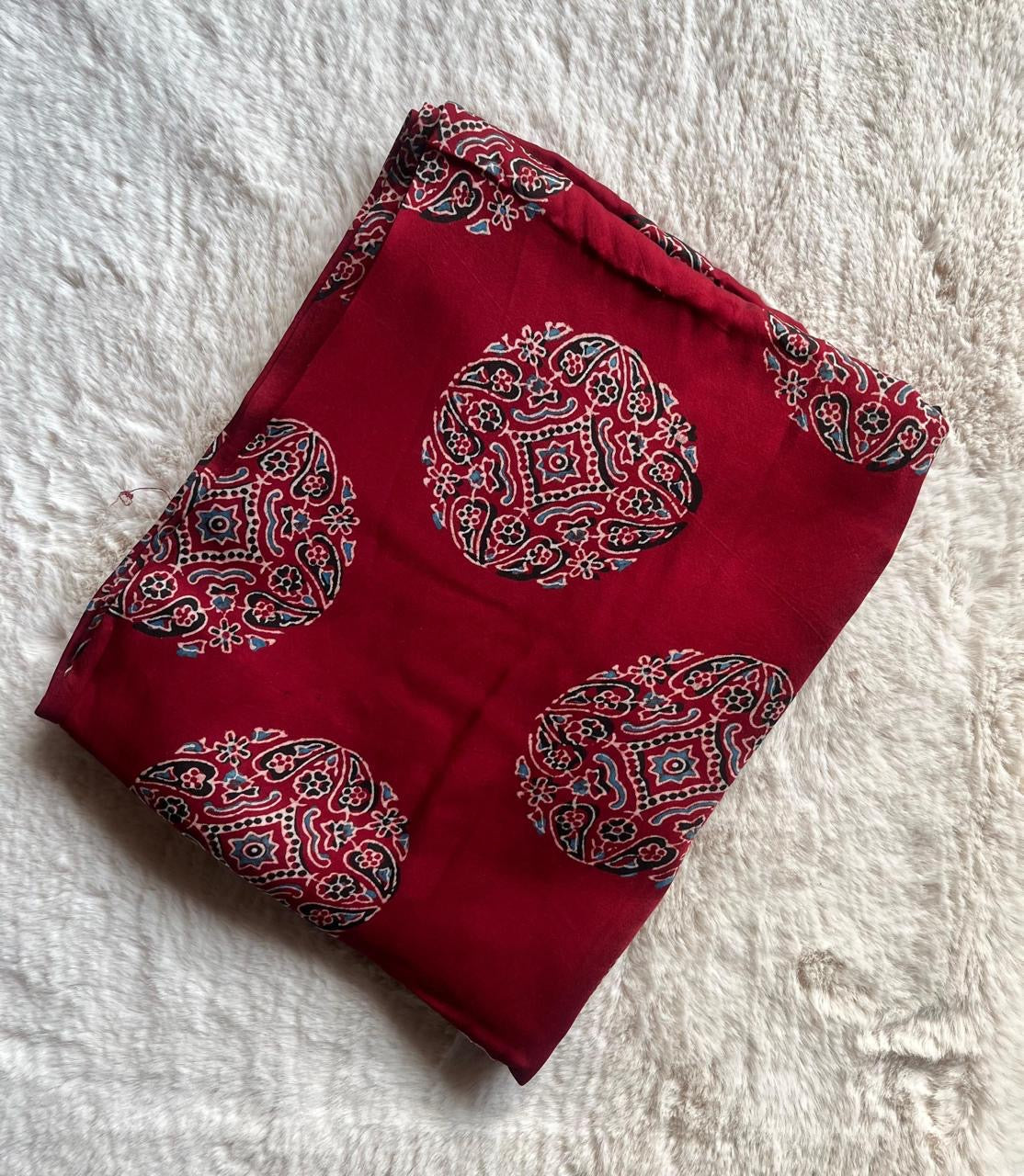 Maroon chakra print