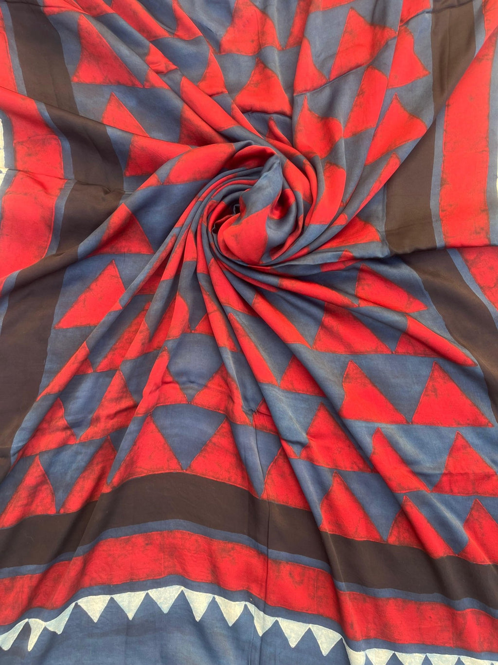 Indigo Red Pyramids Ajrakh Handblock Kaftan - Neela Ghar